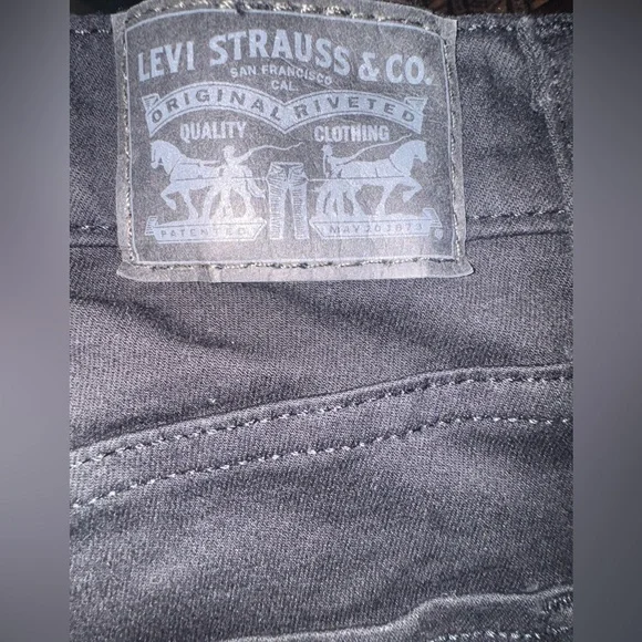 New Levi’s 315 Shaping bootcut Black mid rise Size 25 - Picture 5 of 11